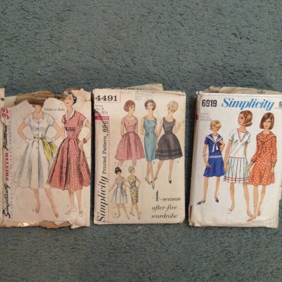 Lot of 3 (1 UNCUT 2 CUT) 1950s-1960s Vintage Sewing Patterns - Picture 1 of 7